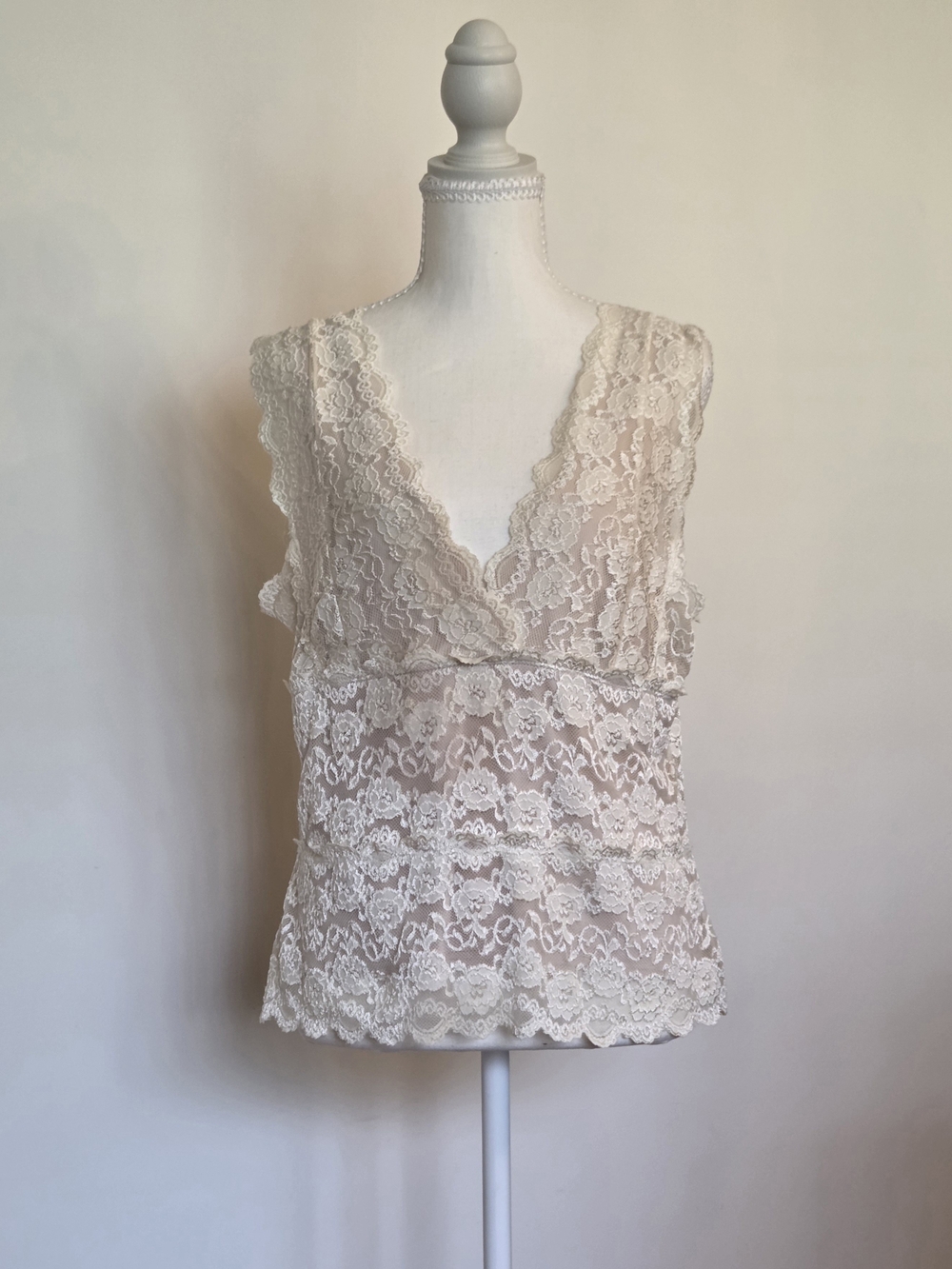 George Cream Lace V-Neck Sleeveless Top